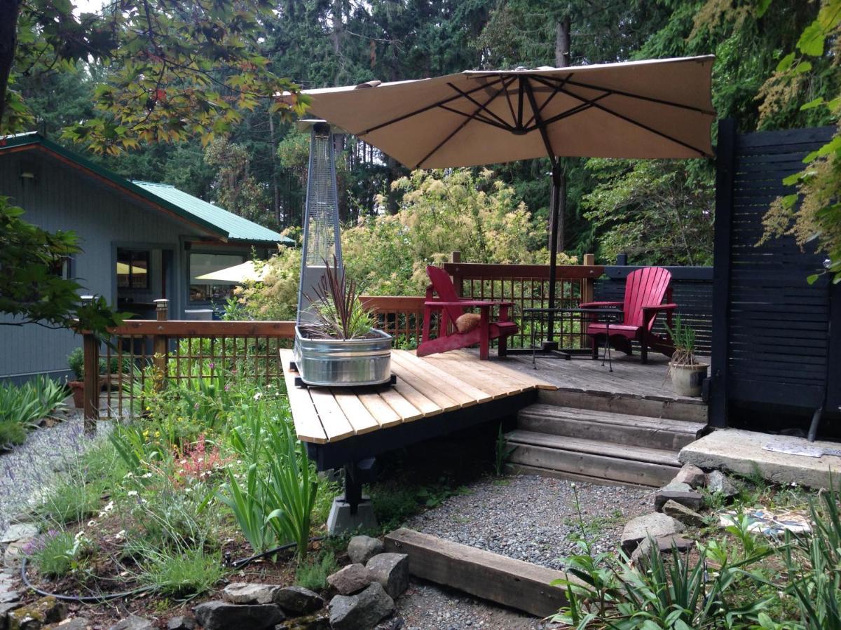 Salt Spring Carriage House B&B Ganges Exterior foto